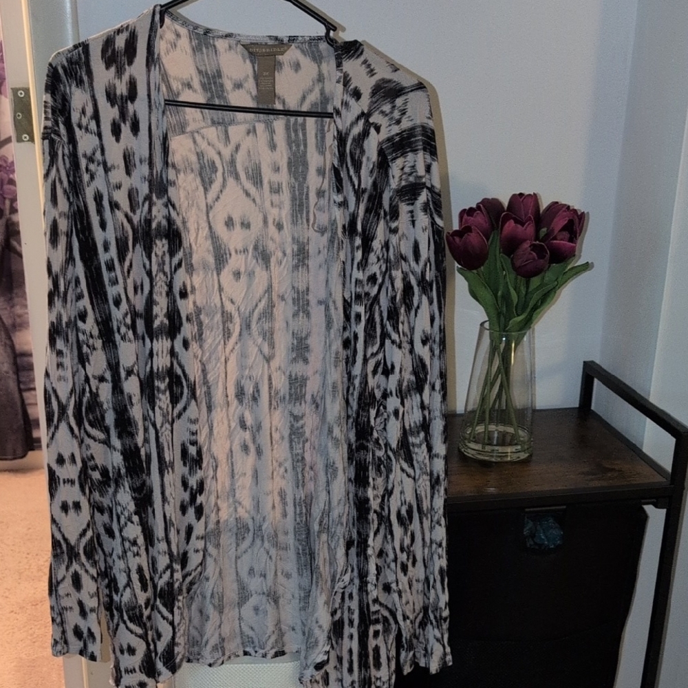 Bit & Bridle Monochrome Patterned Women's Cardigan